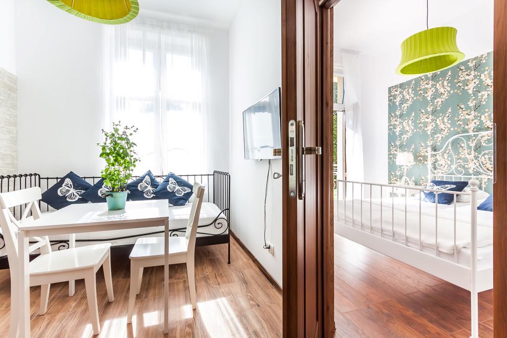 Lupolo Apartments Skwerowa Krakow Dış mekan fotoğraf